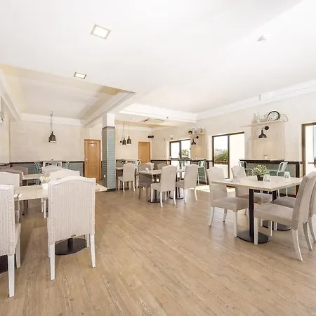 Ukino Terrace Algarve Concept 3*